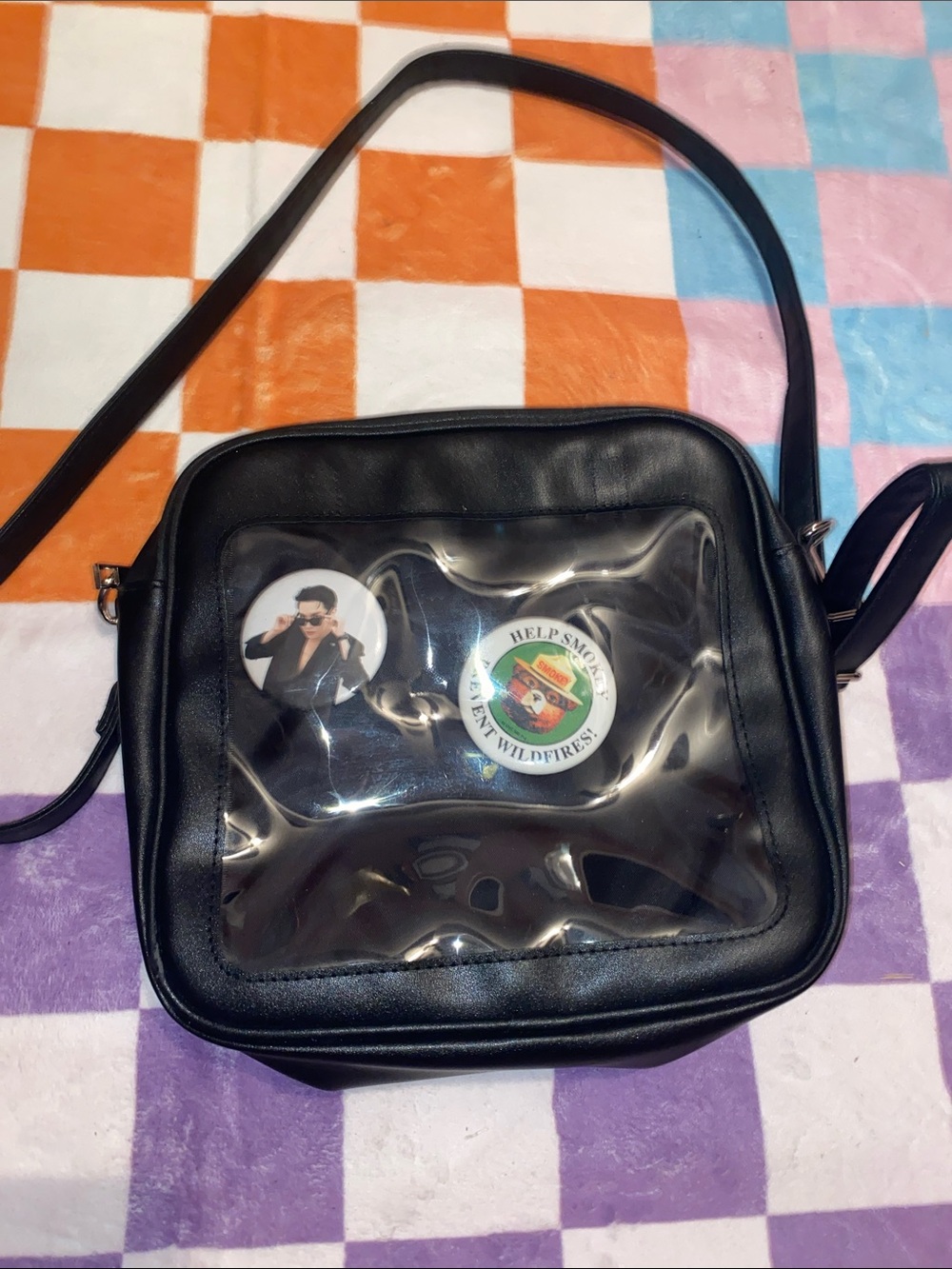 Pin Display Shoulder Bag